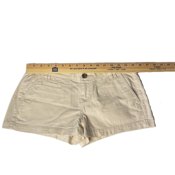 NWOT Express 2 Mid Rise Shortie Chino Shorts Beige Women’s - Picture 4 of 11
